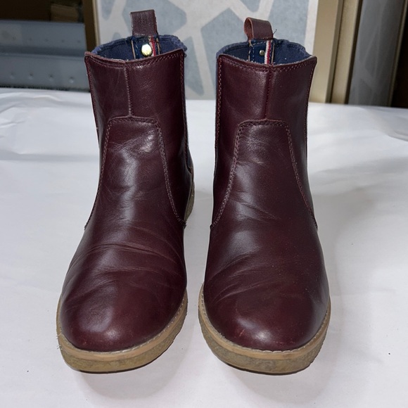 Tommy Hilfiger Twitza‎ Leather Boots - Picture 2 of 11